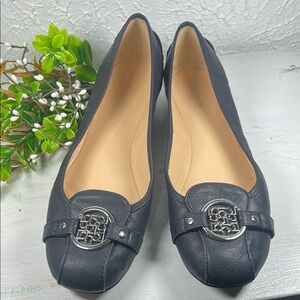 Liz Claiborne Black Leather Flats with Silver Accent